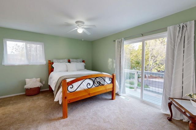 24713 Oro Valley Rd, Auburn, CA 95602