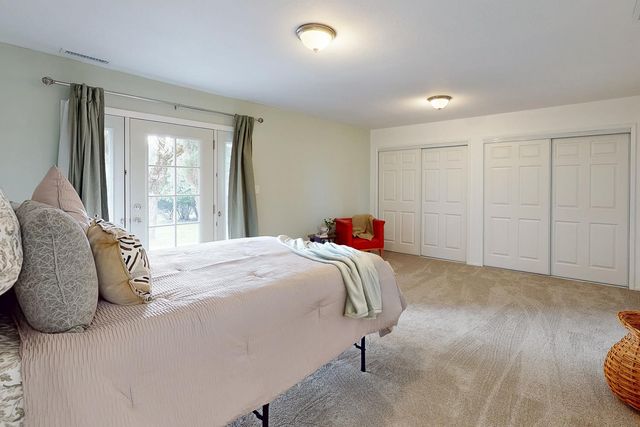 24713 Oro Valley Rd, Auburn, CA 95602