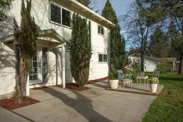 24713 Oro Valley Rd, Auburn, CA 95602