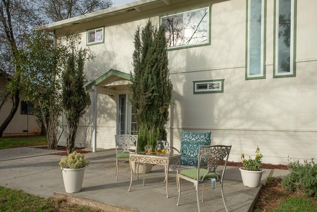 24713 Oro Valley Rd, Auburn, CA 95602