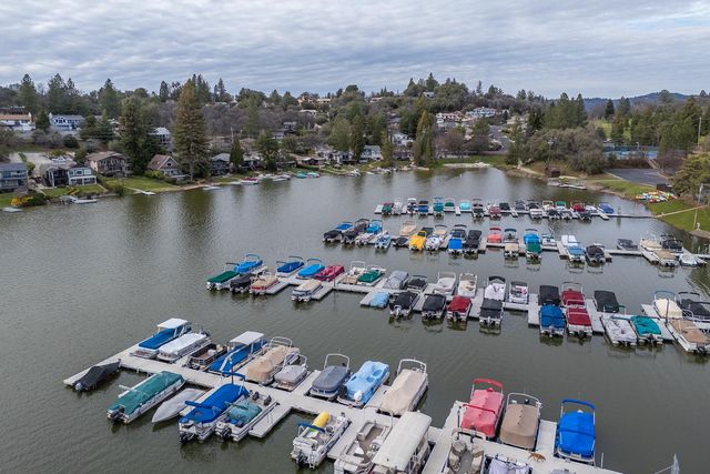 24713 Oro Valley Rd, Auburn, CA 95602