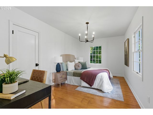4321 Sw DOSCH Rd, Portland, OR 97239