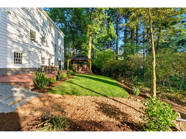 4321 Sw DOSCH Rd, Portland, OR 97239