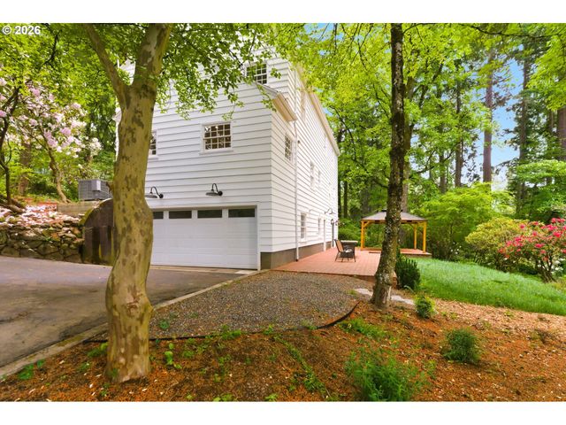 4321 Sw DOSCH Rd, Portland, OR 97239
