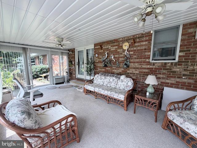 15 LIPPIZAN DRIVE, Shippensburg, PA 17257
