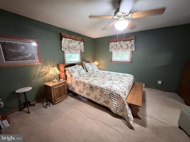 15 LIPPIZAN DRIVE, Shippensburg, PA 17257