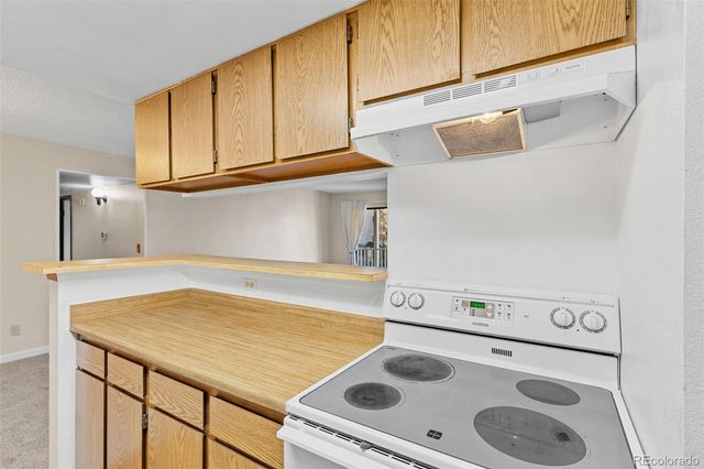 921 S Walden Street 108, Aurora, CO 80017