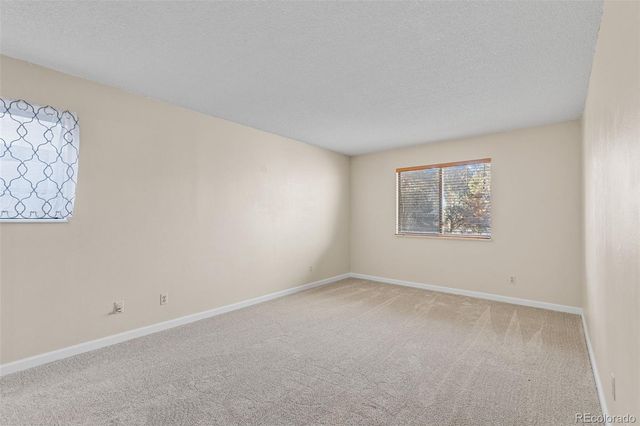 921 S Walden Street 108, Aurora, CO 80017