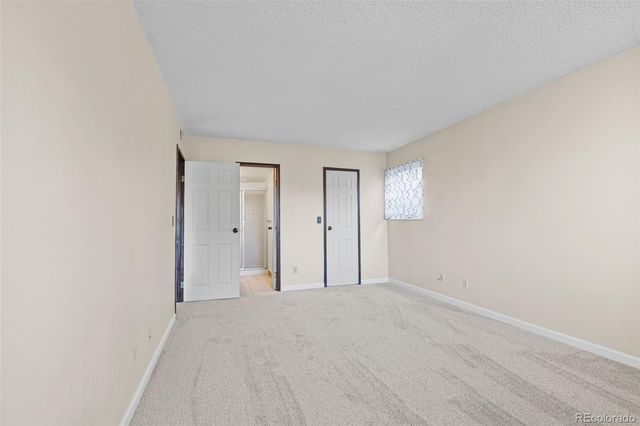 921 S Walden Street 108, Aurora, CO 80017