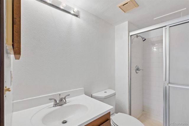 921 S Walden Street 108, Aurora, CO 80017