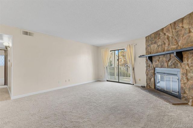 921 S Walden Street 108, Aurora, CO 80017