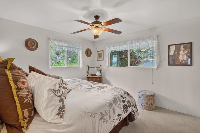 3336 Midway Avenue, Grants Pass, OR 97527