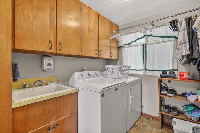 3336 Midway Avenue, Grants Pass, OR 97527