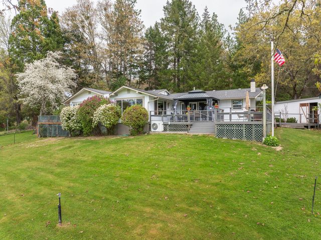 3336 Midway Avenue, Grants Pass, OR 97527