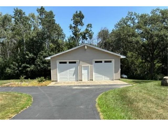 1240 Highway 35, Hudson, WI 54016