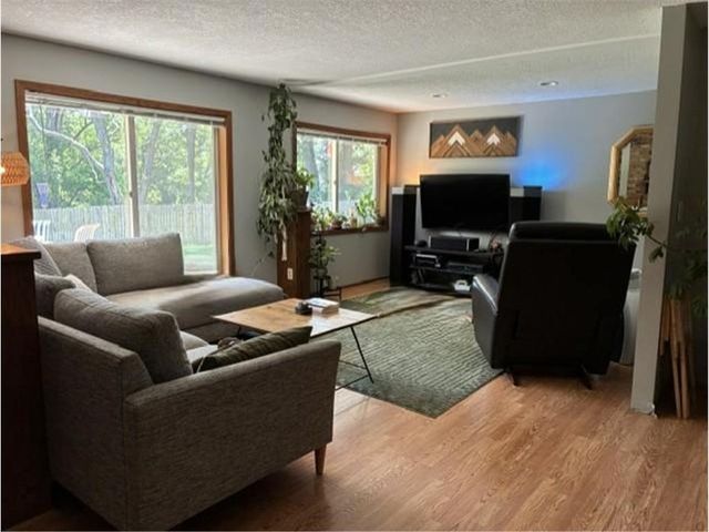 1240 Highway 35, Hudson, WI 54016