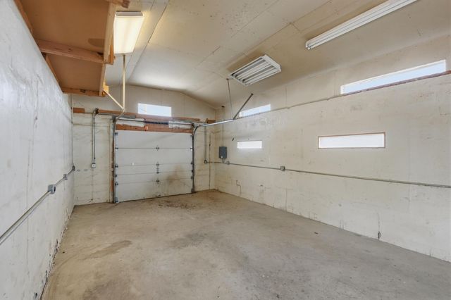 3907 3rd Street NW, Albuquerque, NM 87107