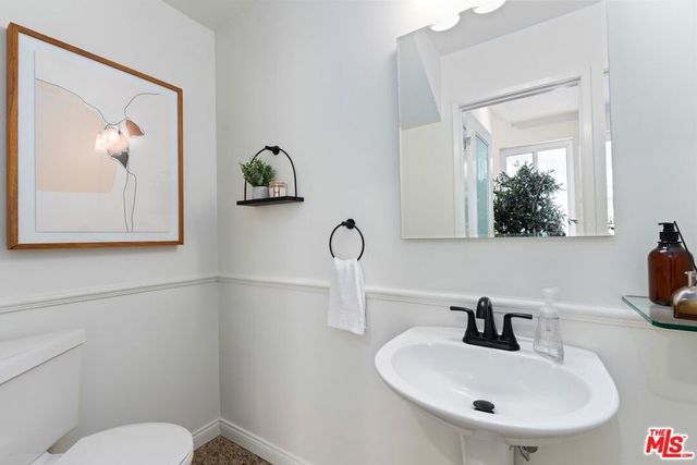 910 19th Street 10, Santa Monica, CA 90403