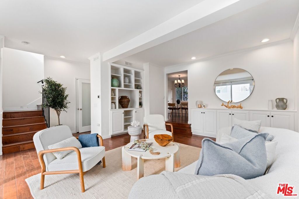 910 19th Street 10, Santa Monica, CA 90403