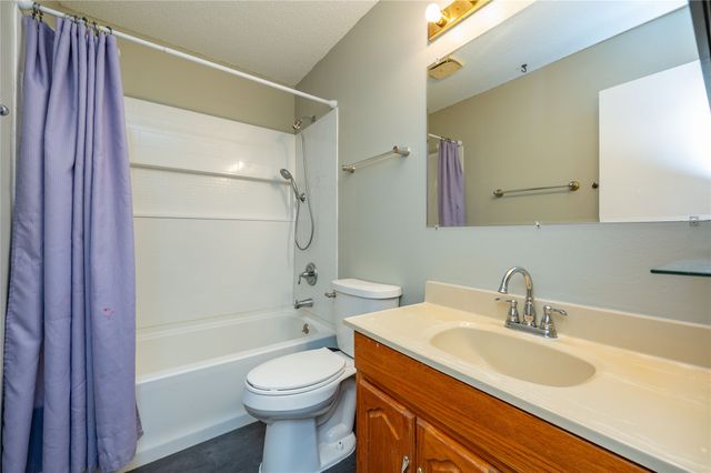 2312 60th Street, Des Moines, IA 50322