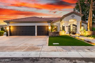 1302 N MISSION COVE Lane, Gilbert, AZ 85234