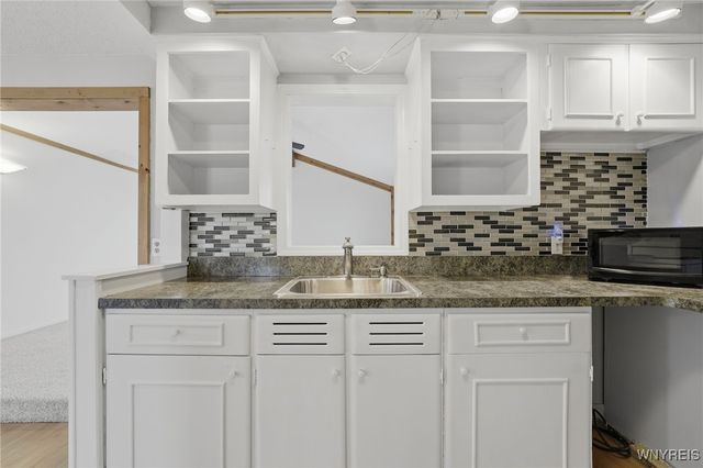 124 Kelvin Drive, Tonawanda, NY 14223