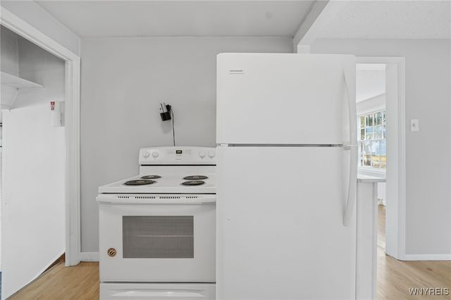 124 Kelvin Drive, Tonawanda, NY 14223