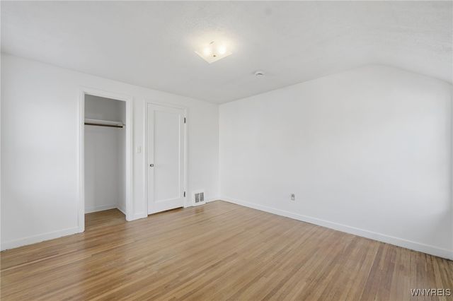 124 Kelvin Drive, Tonawanda, NY 14223