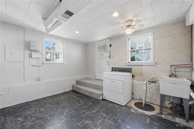 124 Kelvin Drive, Tonawanda, NY 14223