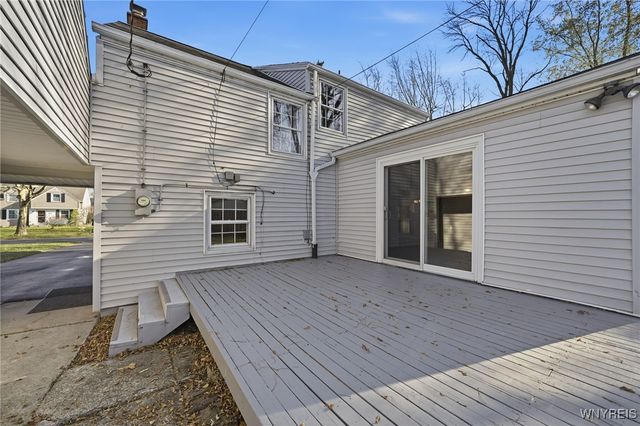 124 Kelvin Drive, Tonawanda, NY 14223