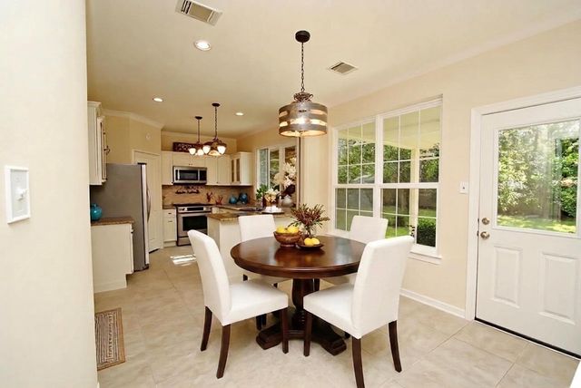 819 Fairpark Lane, Sugar Land, TX 77479