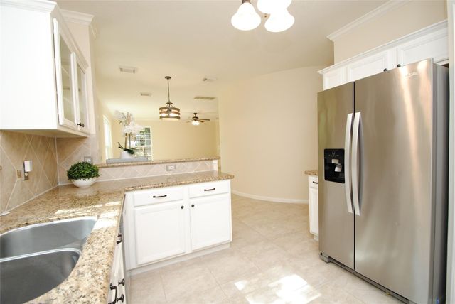 819 Fairpark Lane, Sugar Land, TX 77479