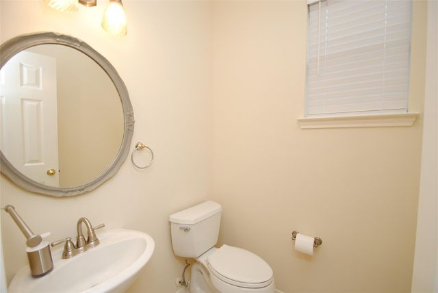 819 Fairpark Lane, Sugar Land, TX 77479