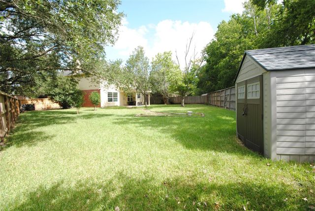 819 Fairpark Lane, Sugar Land, TX 77479