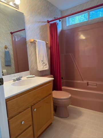 1115 Domingo Drive, Tallahassee, FL 32304