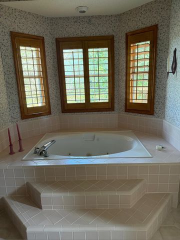 1115 Domingo Drive, Tallahassee, FL 32304