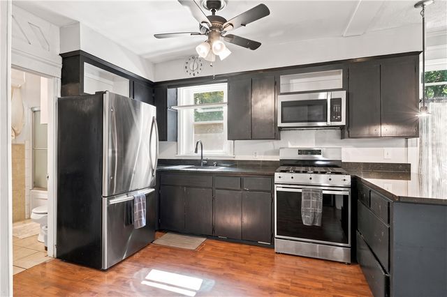 88 Finch Avenue, Pawtucket, RI 02860