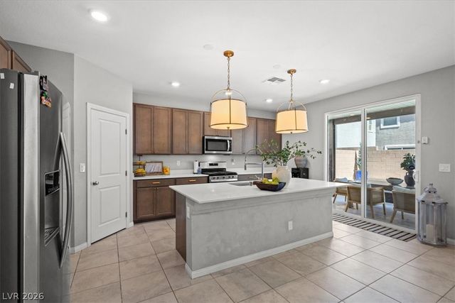 7014 Solano Canyon Avenue, Las Vegas, NV 89113