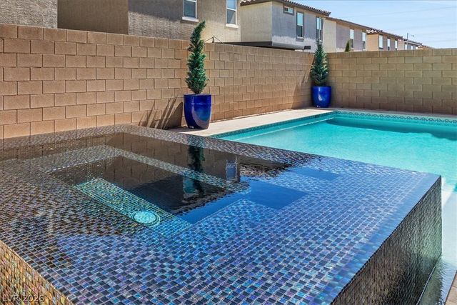 7014 Solano Canyon Avenue, Las Vegas, NV 89113