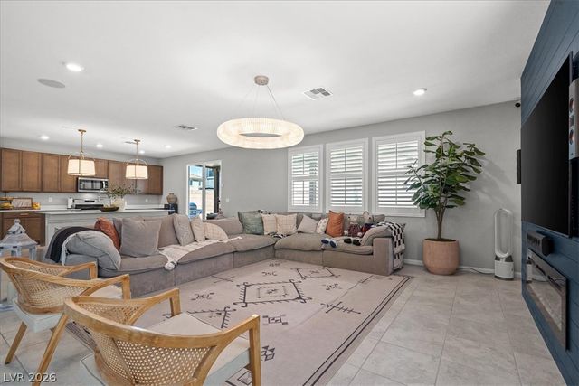 7014 Solano Canyon Avenue, Las Vegas, NV 89113
