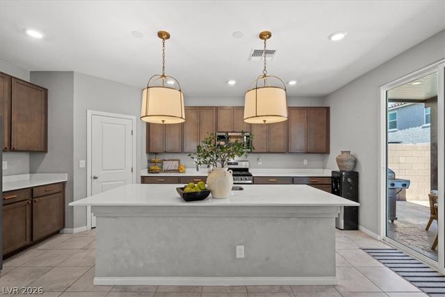 7014 Solano Canyon Avenue, Las Vegas, NV 89113