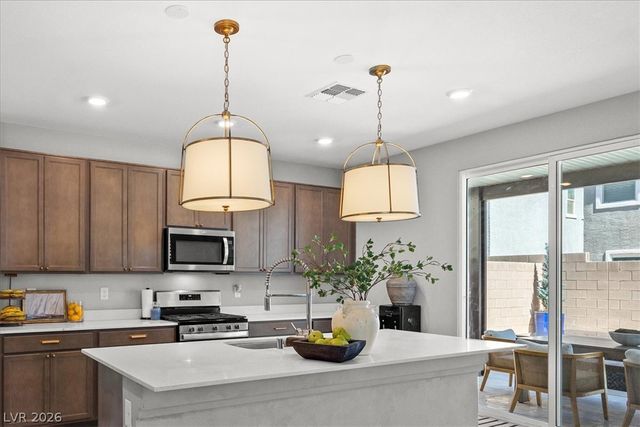 7014 Solano Canyon Avenue, Las Vegas, NV 89113