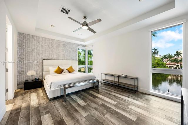 300 Royal Plaza Dr 0, Fort Lauderdale, FL 33301