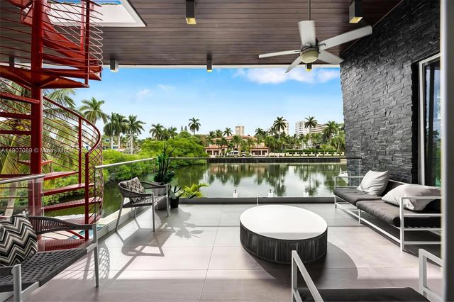300 Royal Plaza Dr 0, Fort Lauderdale, FL 33301