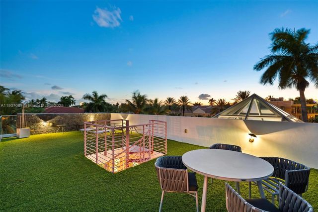 300 Royal Plaza Dr 0, Fort Lauderdale, FL 33301
