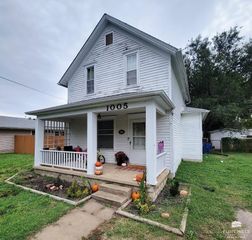 1005 N Walnut Street, Abilene, KS 67410
