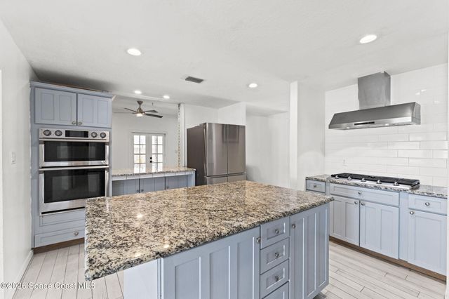 390 Nora Avenue, Merritt Island, FL 32952