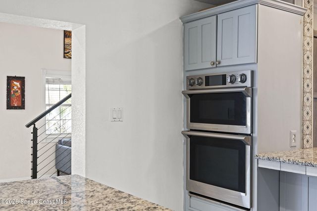 390 Nora Avenue, Merritt Island, FL 32952