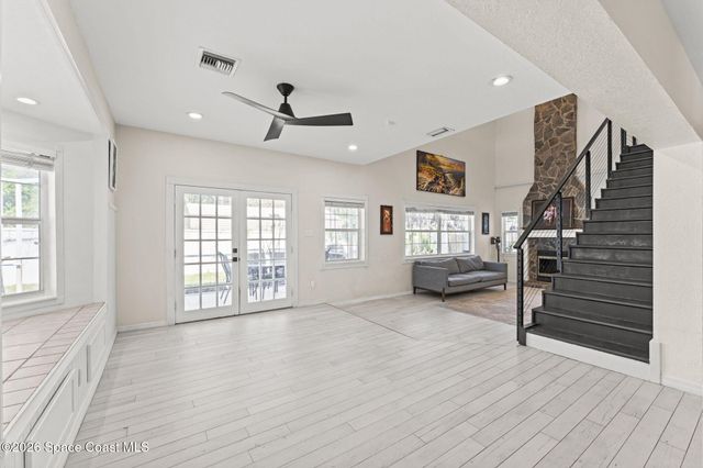 390 Nora Avenue, Merritt Island, FL 32952