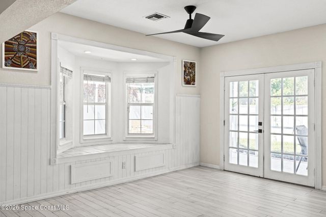 390 Nora Avenue, Merritt Island, FL 32952